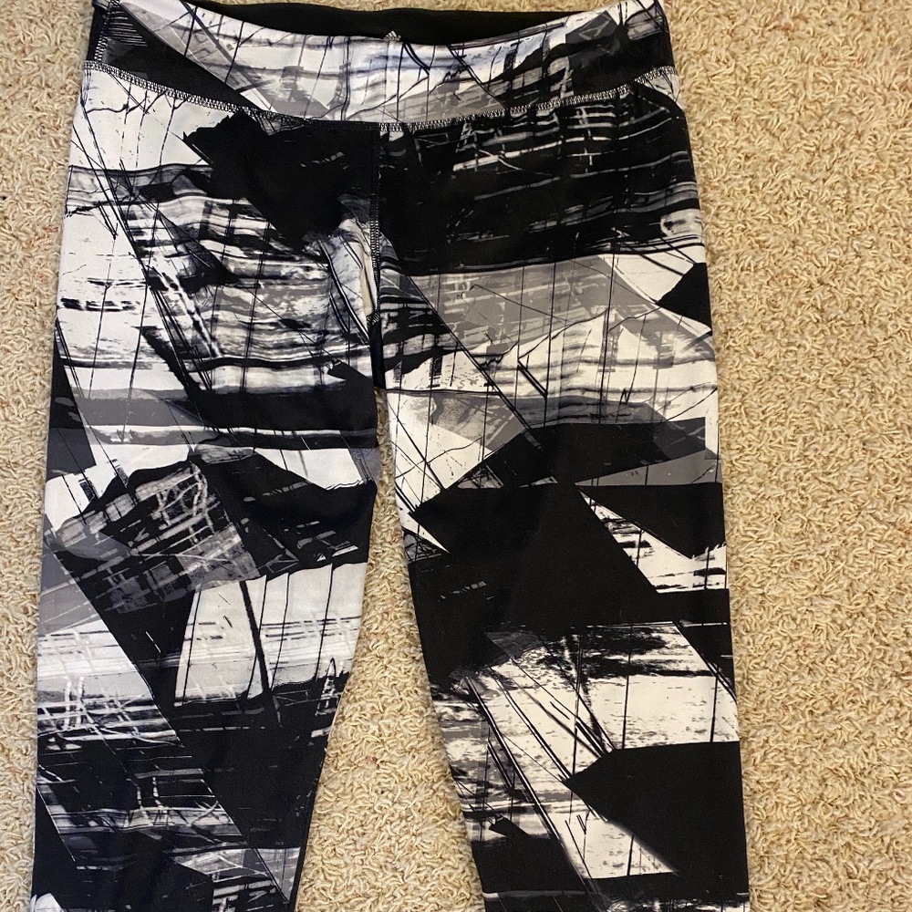 Adidas Women's Cropped Leggings